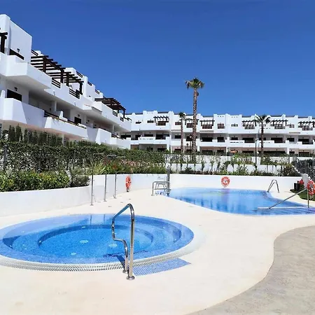 Casa Aguilon Apartamento Con Balcon Azotea Con Piscina Compartida Apartment *